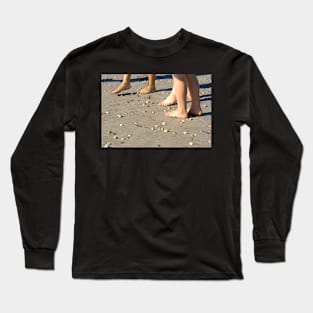 Toes and sea-shells on the sand Long Sleeve T-Shirt